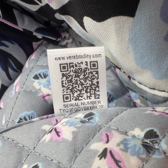 VERA BRADLEY GRAND TOTE PLUM PANSIES X LARGE - Picture 4 of 8